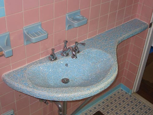 retro bathroom sink